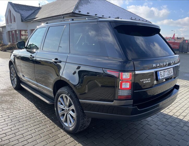 Land Rover Range Rover SUV / Terénní 4,4 l 250 kw