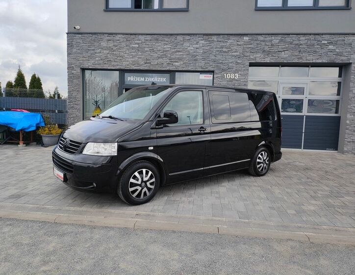 Volkswagen Multivan 1