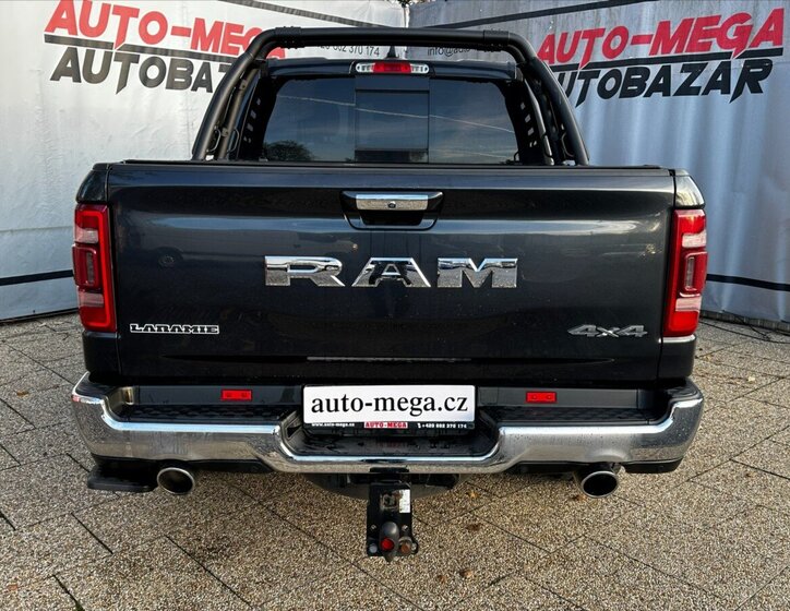 Dodge RAM 7