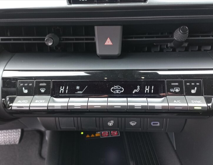 Toyota C-HR Hatchback 2,0 l 112 kw