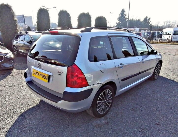 Peugeot 307 Kombi 1,6 l 80 kw