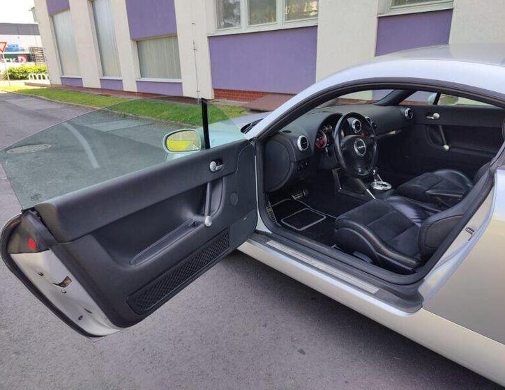 Audi TT Kupé 3,2 l 184 kw