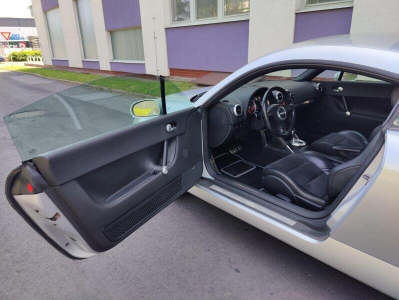 Audi TT Kupé 3,2 l 184 kw