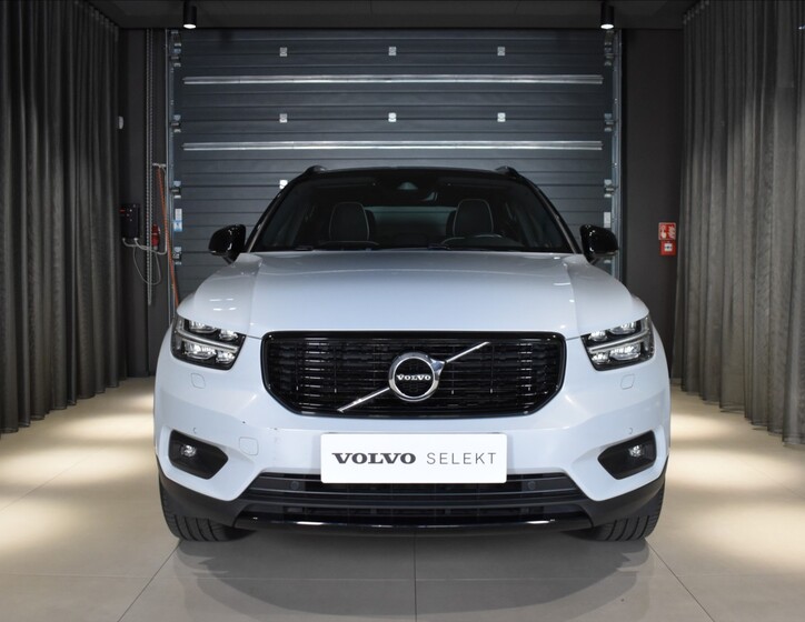 Volvo XC40 6