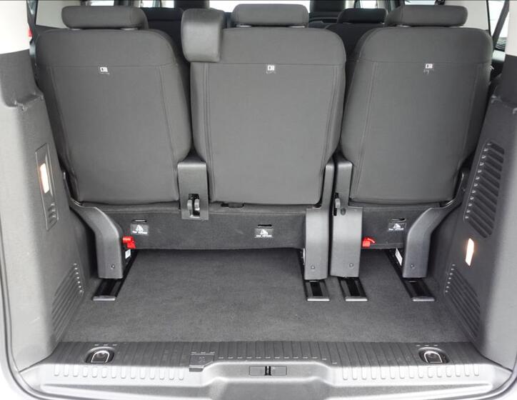 Toyota ProAce Verso 16