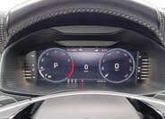 Škoda Karoq SUV / Terénní 1,5 l 110 kw