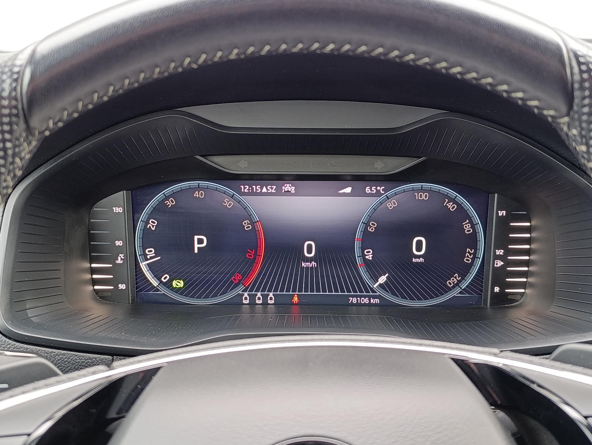 Škoda Karoq SUV / Terénní 1,5 l 110 kw