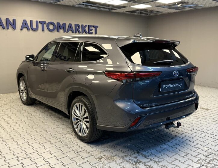Toyota Highlander SUV 2,5 l 140 kw