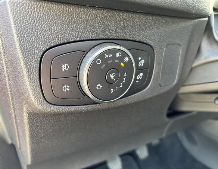 Ford Focus Kombi 999,0 92 kw