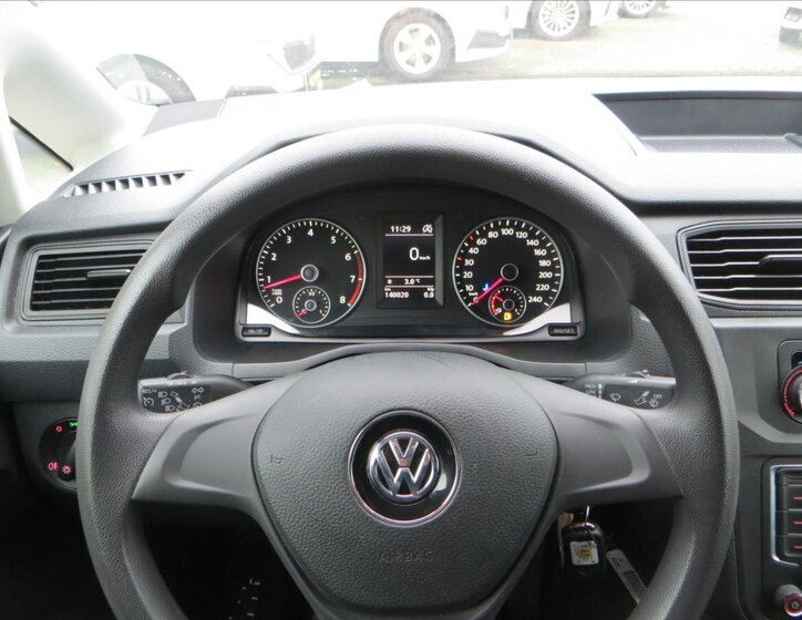 Volkswagen Caddy Skříň 1,4 l 81 kw