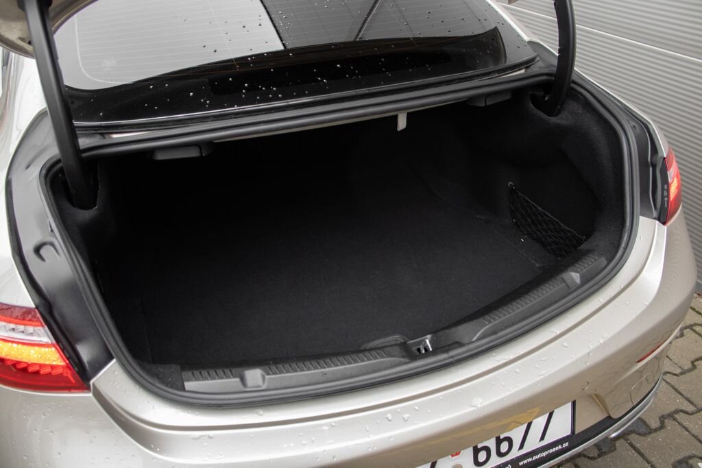 Mercedes-Benz Třídy E