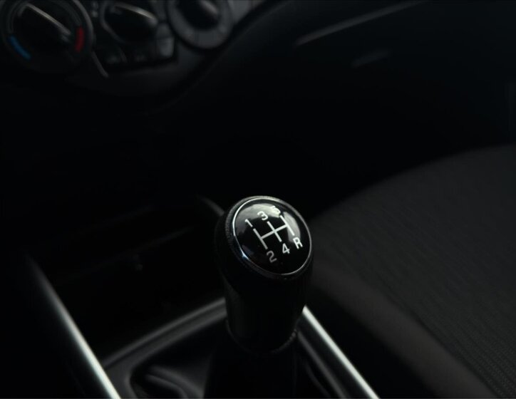 Suzuki Baleno Hatchback 1,2 l 66 kw