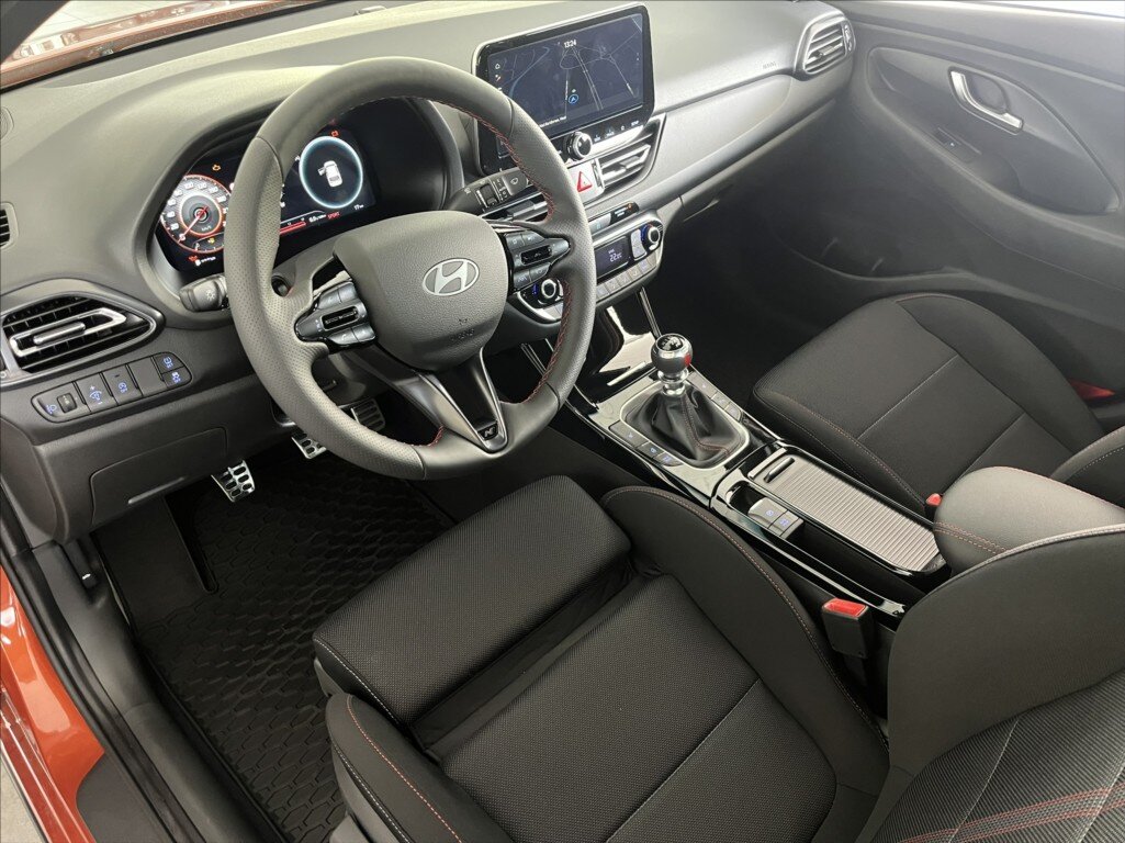 Hyundai i30 Liftback 1,5 l 103 kw