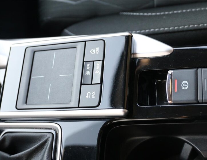 Mitsubishi Eclipse Cross Kombi 1,5 l 120 kw