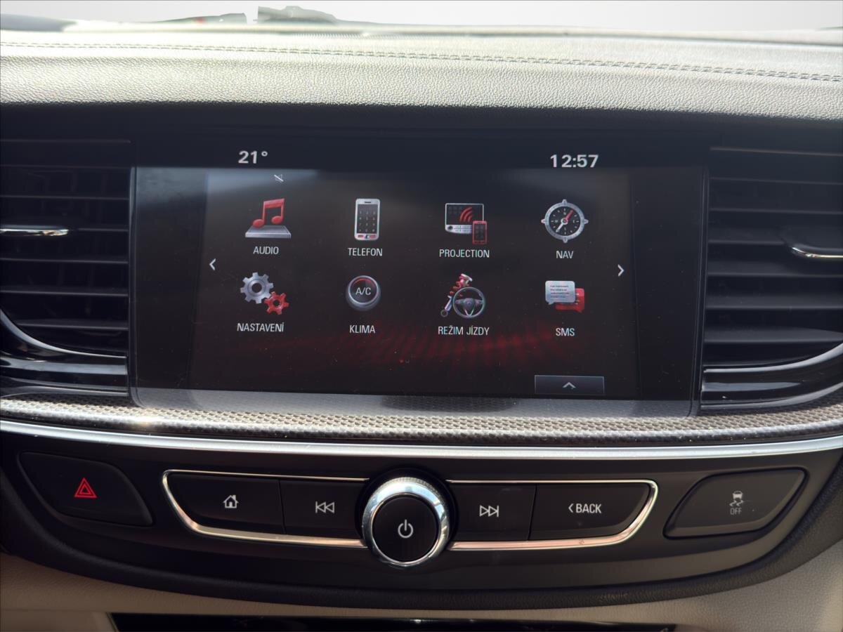 Opel Insignia Kombi 2,0 l 154 kw