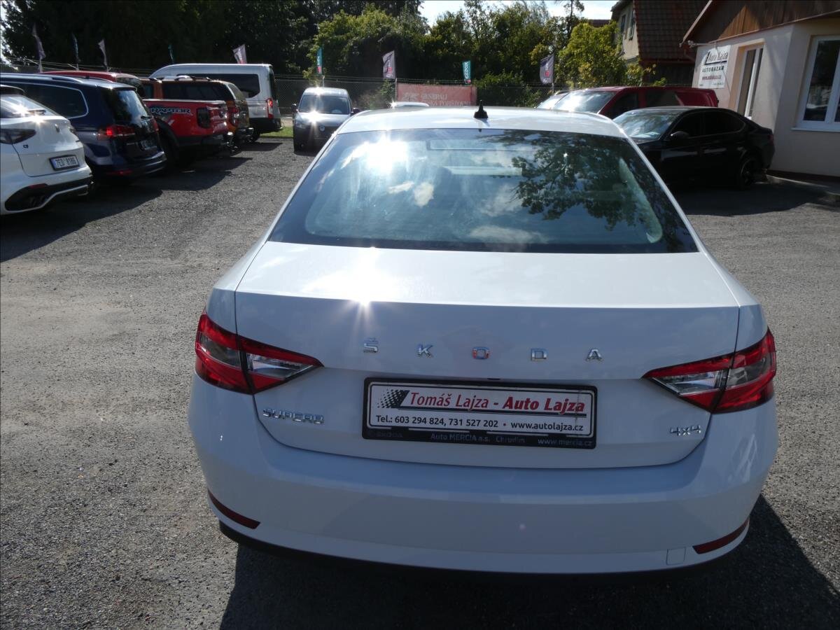 Škoda Superb Liftback 2,0 l 147 kw