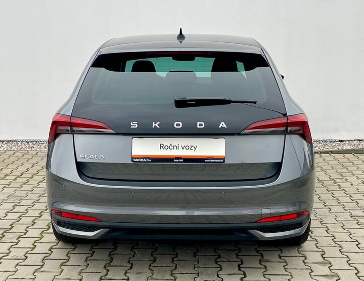 Škoda Scala 10