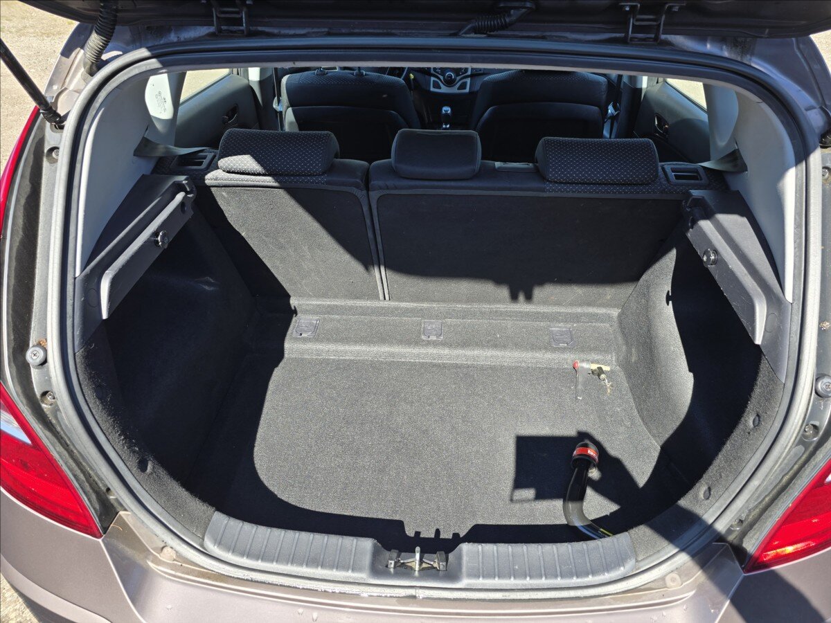 Hyundai i30 Hatchback 1,4 l 80 kw