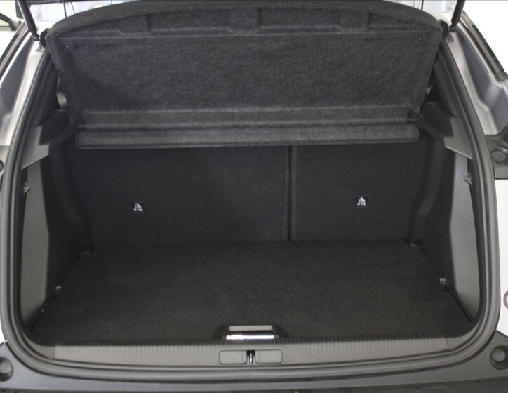 Peugeot 2008 SUV / Terénní 1,2 l 96 kw