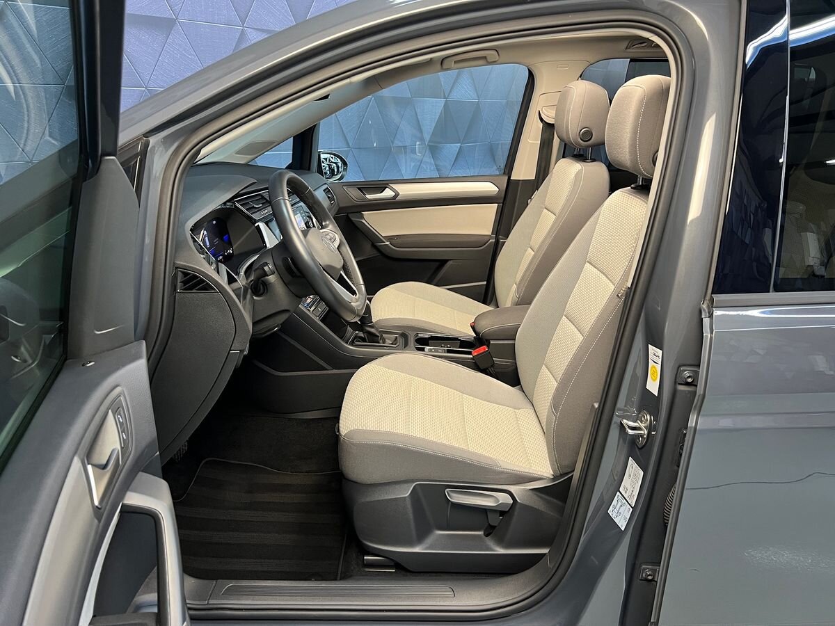 Volkswagen Touran Ostatní 1,5 l 110 kw