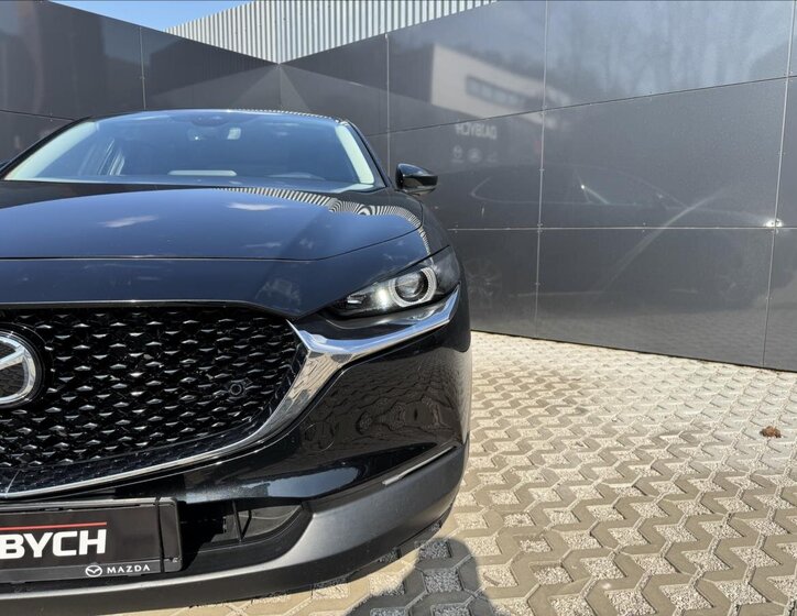 Mazda CX-30 CUV / Crossover 2,0 l 132 kw