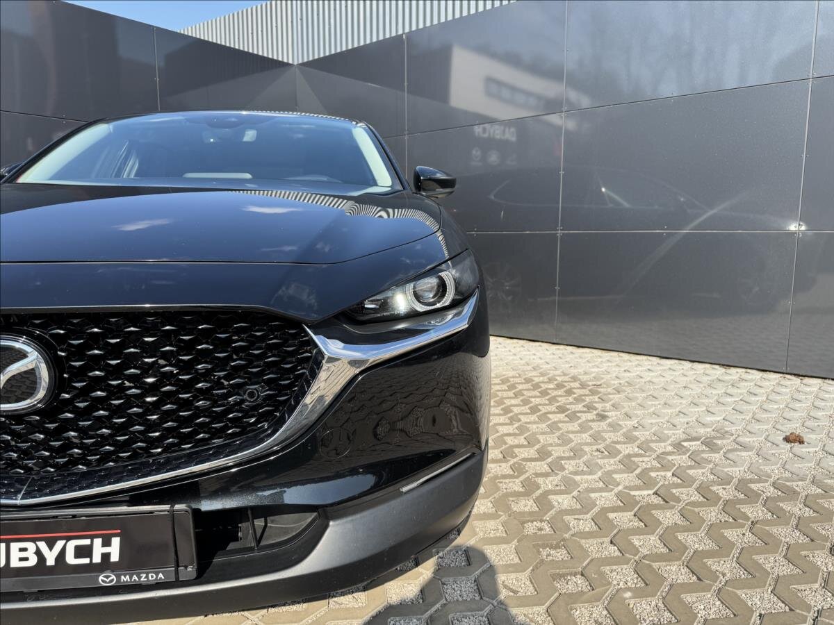 Mazda CX-30 CUV / Crossover 2,0 l 132 kw