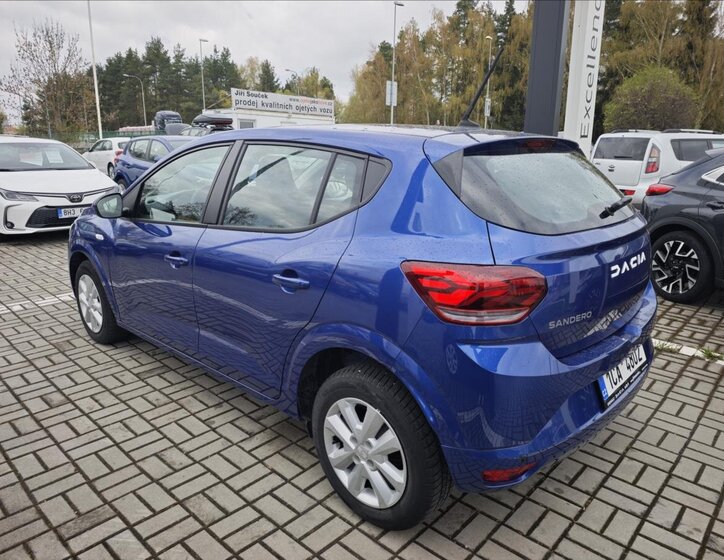 Dacia Sandero Hatchback 999,0 67 kw