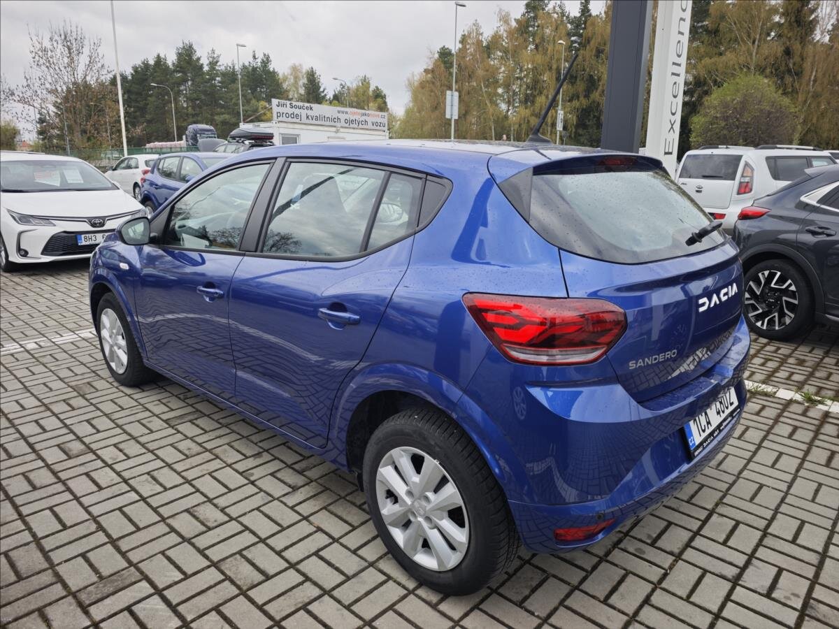 Dacia Sandero Hatchback 999,0 67 kw