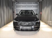 Volvo XC90 SUV / Terénní 2,0 l 228 kw