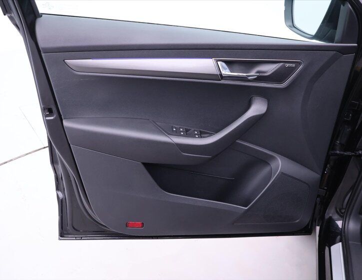 Škoda Karoq SUV / Terénní 999,0 85 kw