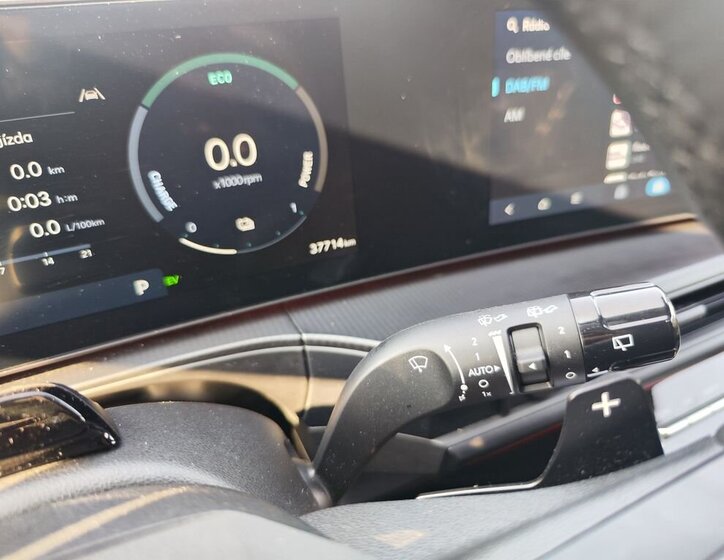 Hyundai Santa Fe SUV / Terénní 1,6 l 158 kw