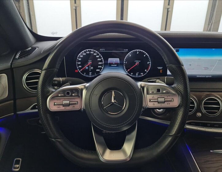 Mercedes-Benz Třídy S 10