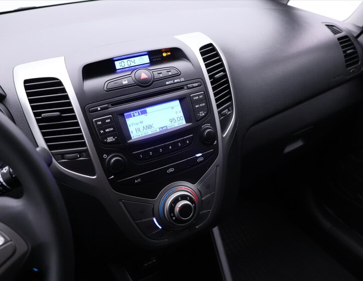 Hyundai ix20 MPV 1,4 l 66 kw