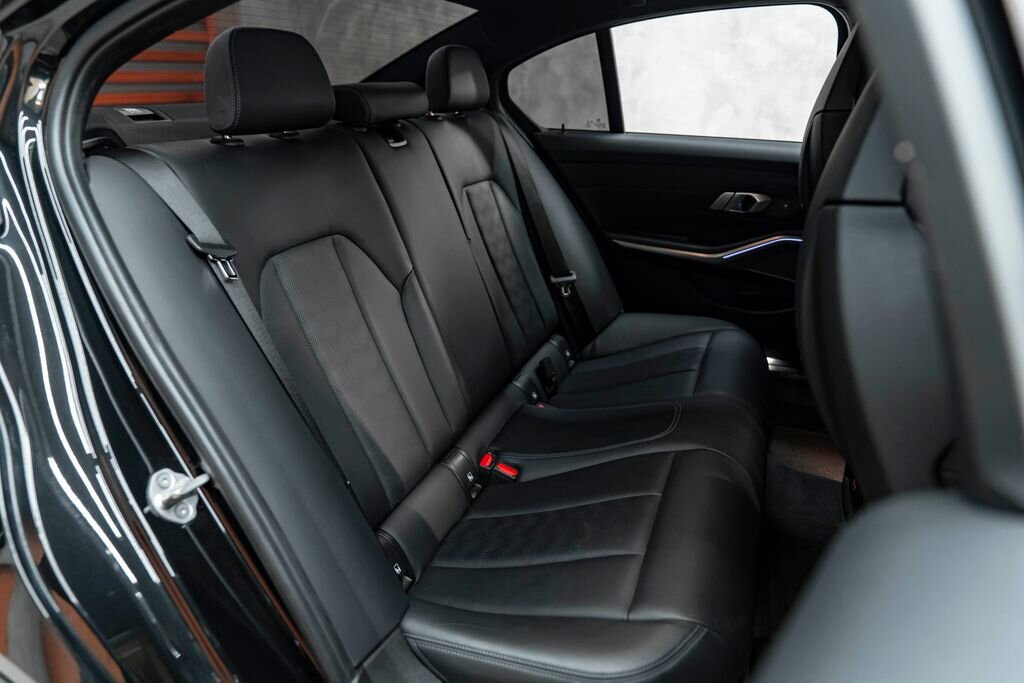 BMW M3 Sedan / Limuzína 3,0 l 353 kw