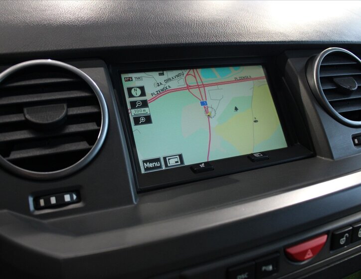 Land Rover Discovery 14