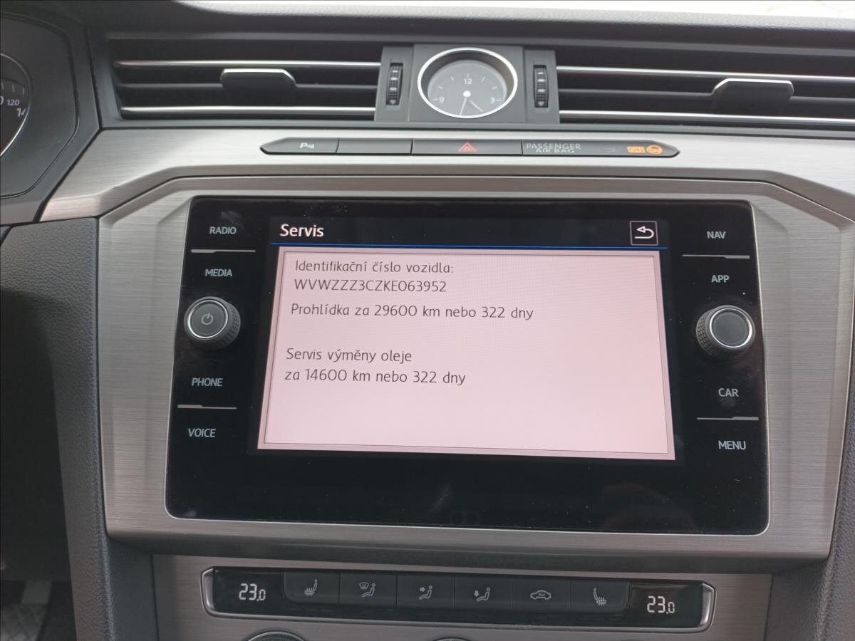 Volkswagen Passat Kombi 2,0 l 110 kw