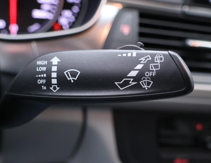 Audi A6 Kombi 3,0 l 180 kw