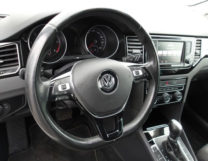 Volkswagen Golf Sportsvan Kombi 2,0 l 110 kw