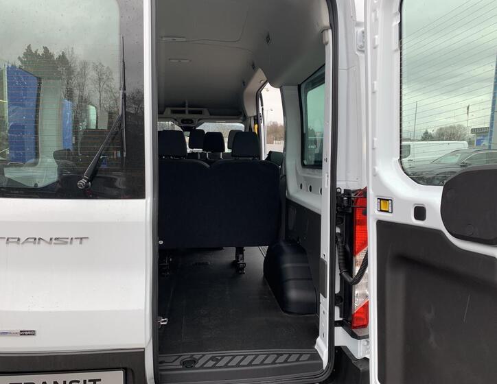 Ford Transit 7