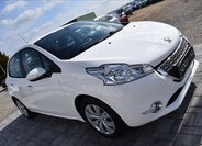Peugeot 208 Hatchback 1,4 l 50 kw