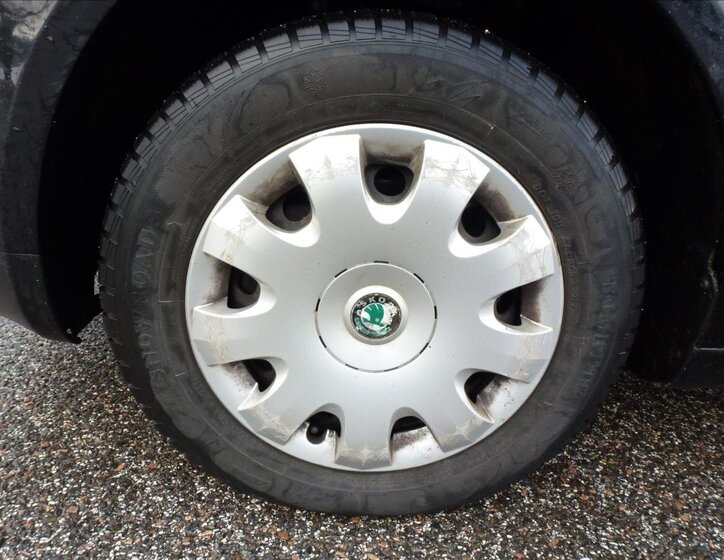 Volkswagen Touran Kombi 2,0 l 100 kw