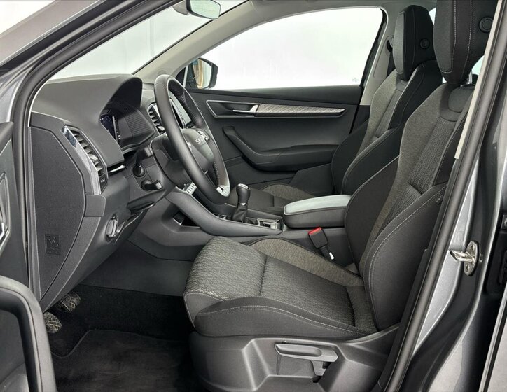 Škoda Karoq SUV / Terénní 1,5 l 110 kw
