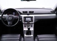 Volkswagen Passat Kombi 1,6 l 77 kw