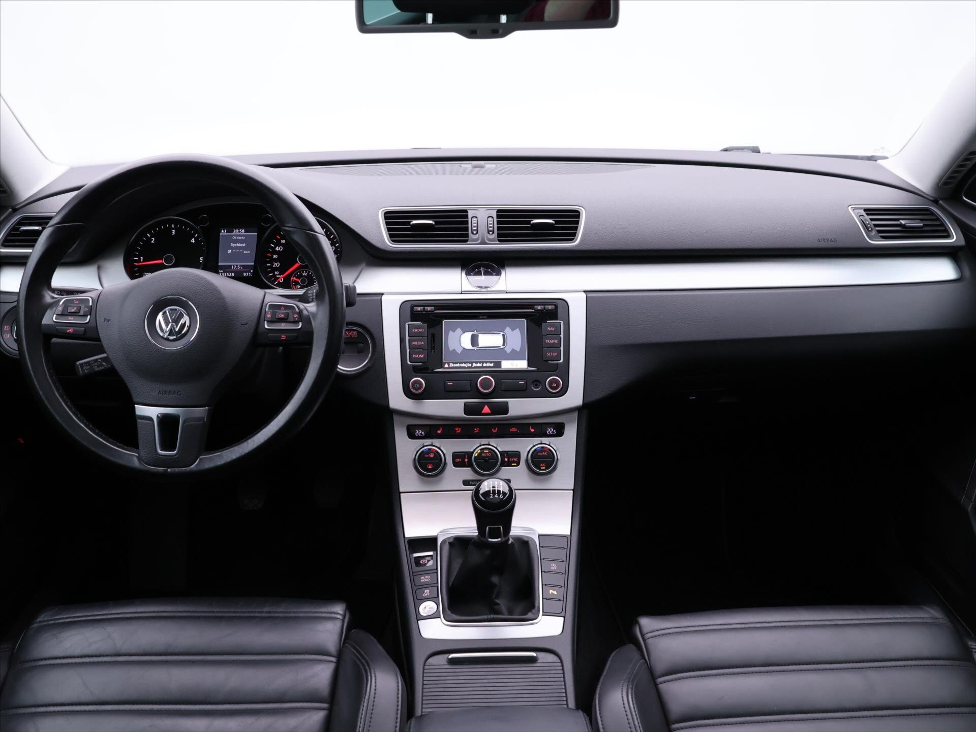 Volkswagen Passat Kombi 1,6 l 77 kw