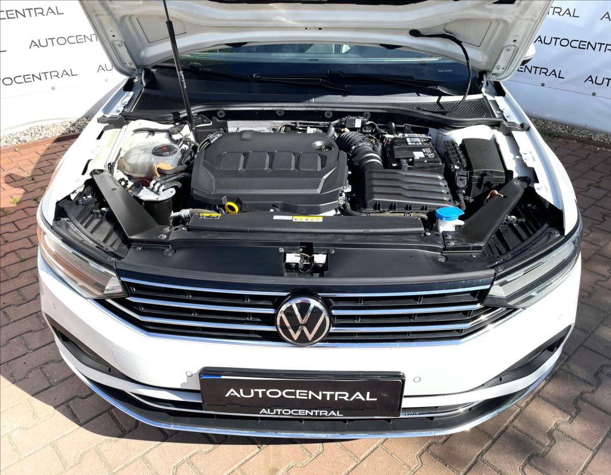 Volkswagen Passat Sedan 2,0 l 147 kw