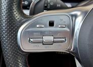 Mercedes-Benz Třídy E 30