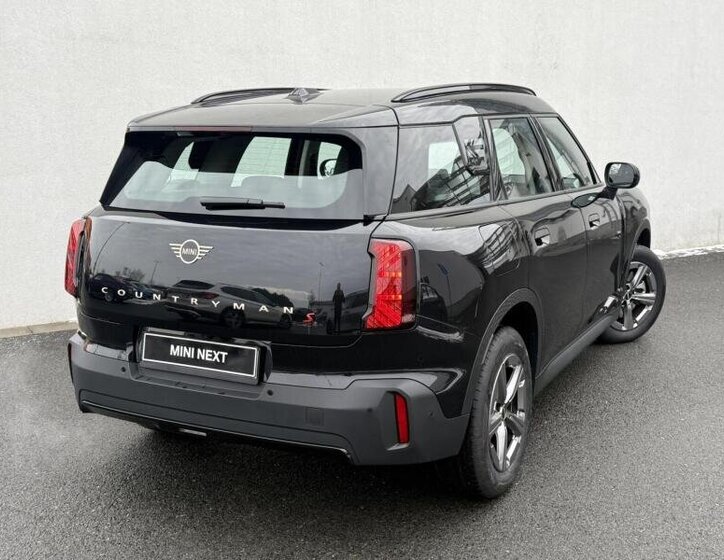 Mini Countryman SUV 2,0 l 160 kw