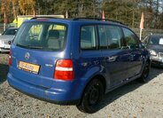 Volkswagen Touran Kombi 1,6 l 85 kw