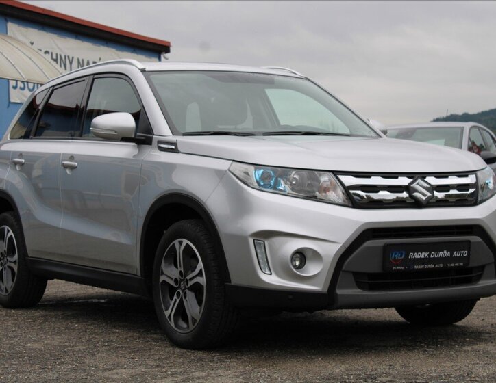 Suzuki Vitara SUV 1,6 l 88 kw