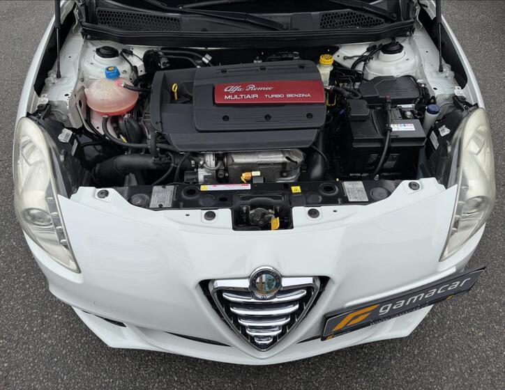 Alfa Romeo Giulietta 15